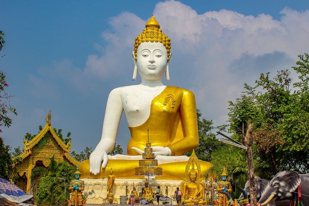 chaing-mai-buddha